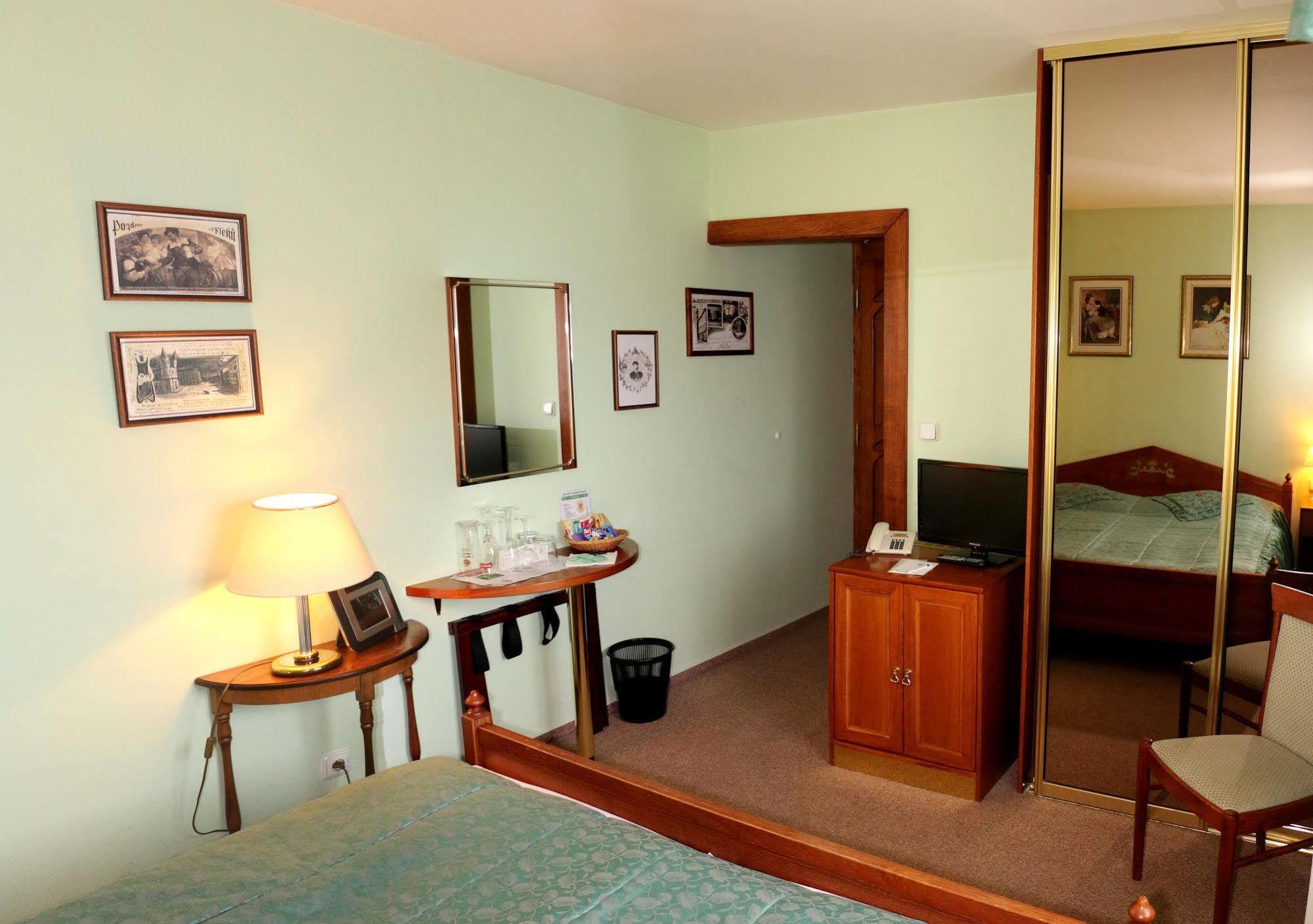 River Star Hotel 프라하 외부 사진