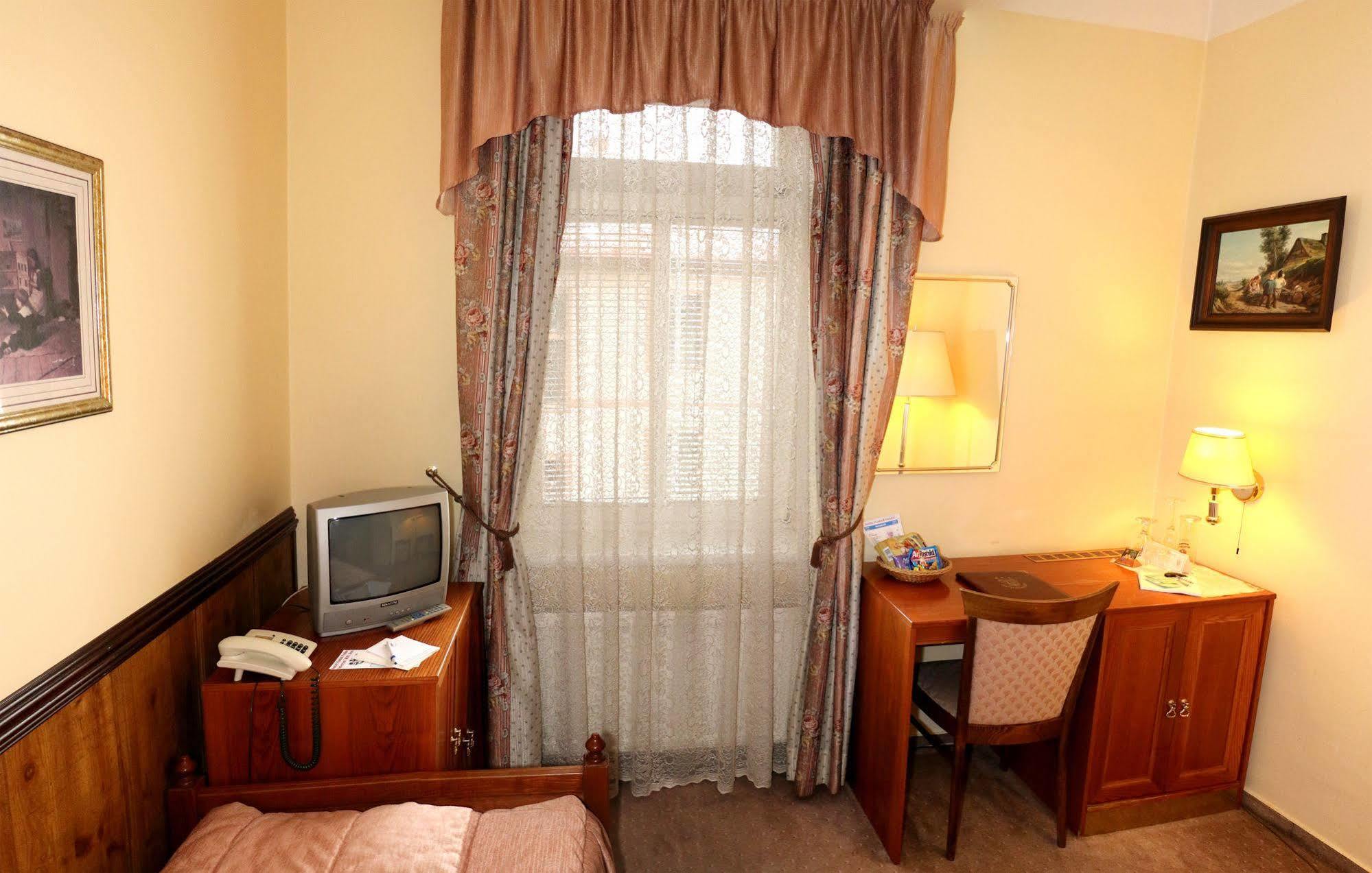 River Star Hotel 프라하 외부 사진