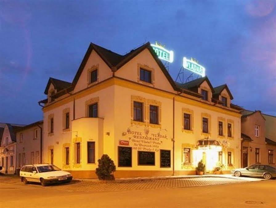 River Star Hotel 프라하 외부 사진